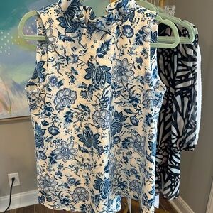 Tuckernuck Blue and White Floral Sleeveless Mock Neck Blouse